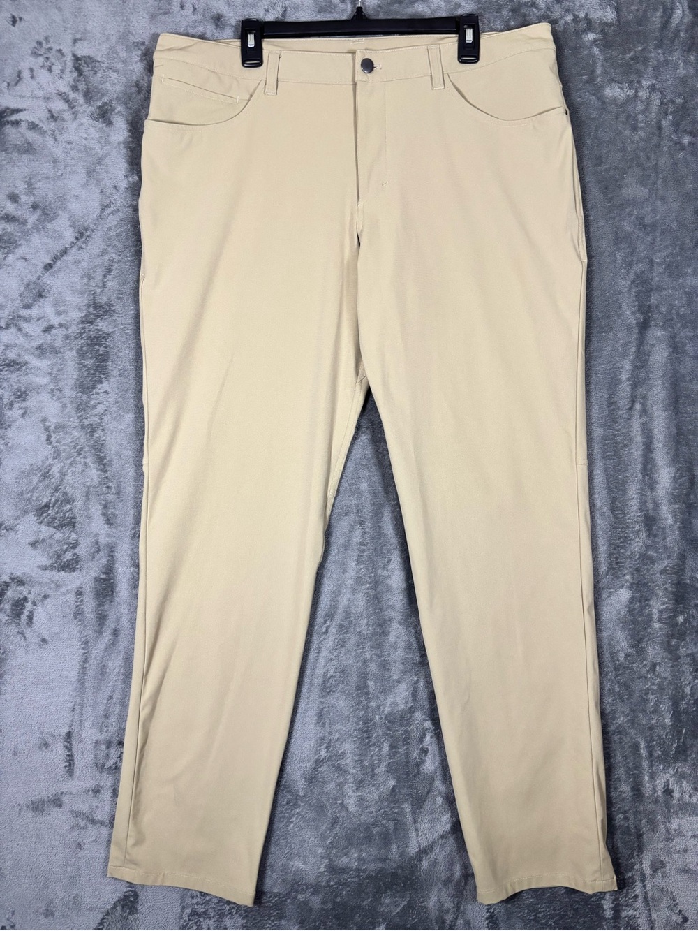 Lululemon Men’s Tan Dress Pants Size 38